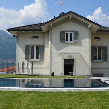 Lescen White Residence - Swimming Pool Леццено Екстер'єр фото